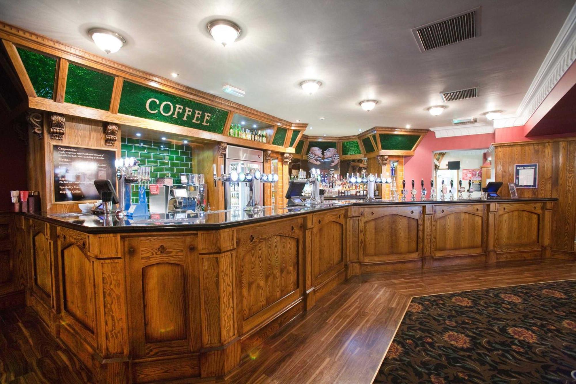 The Unicorn Hotel Wetherspoon Ρίπον Εξωτερικό φωτογραφία