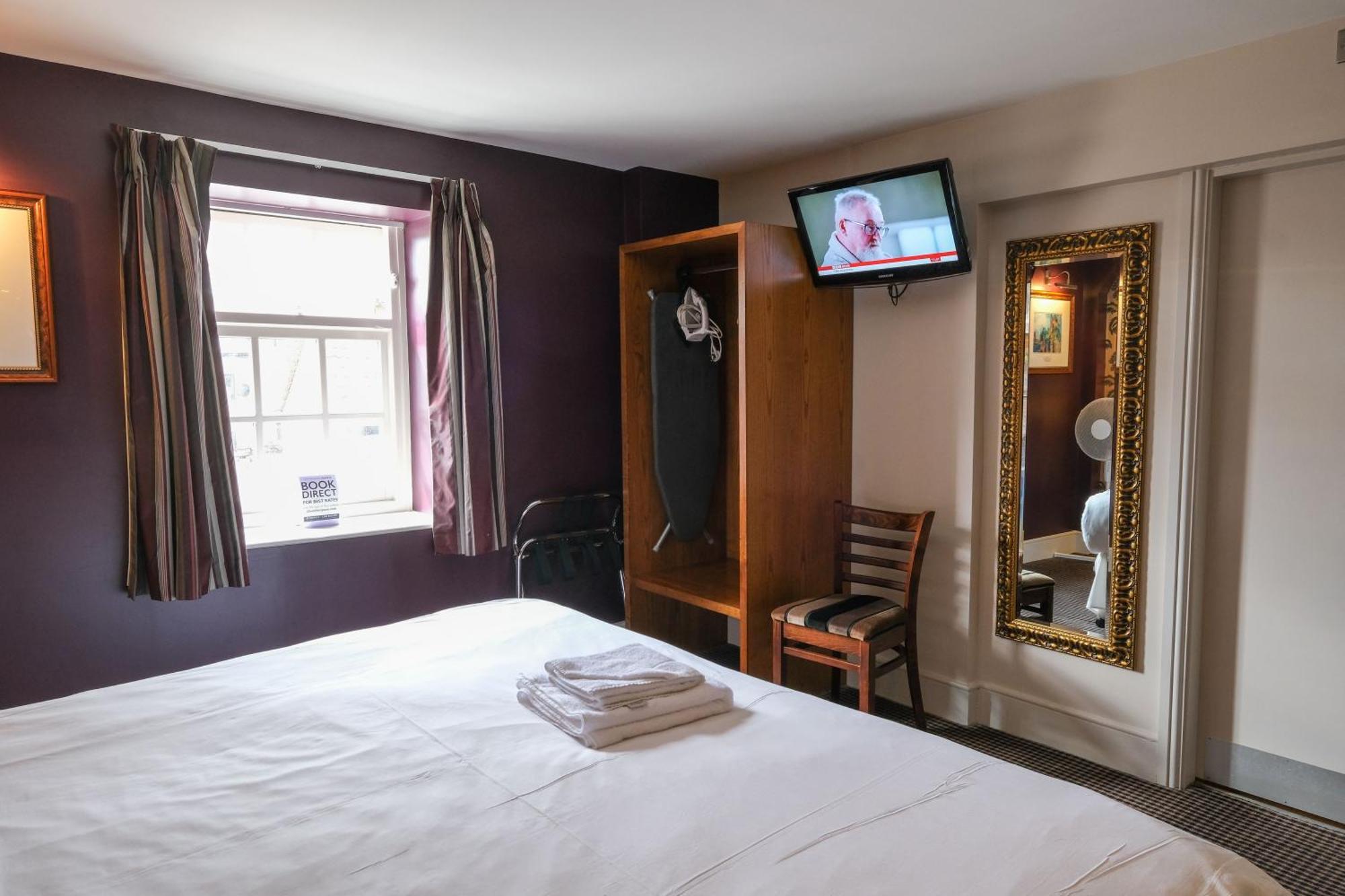 The Unicorn Hotel Wetherspoon Ρίπον Εξωτερικό φωτογραφία